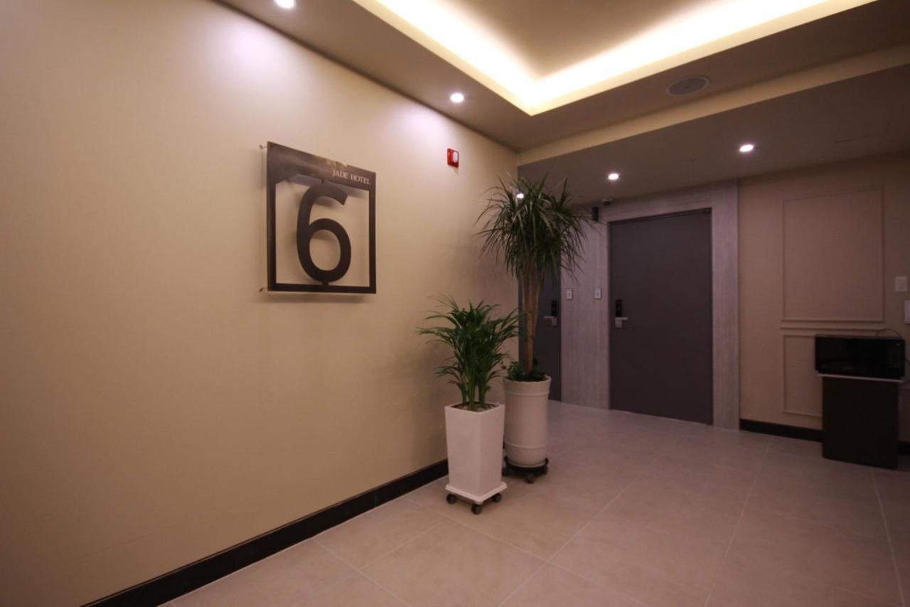 Jade Hotel Ilsan Ni Exterior photo