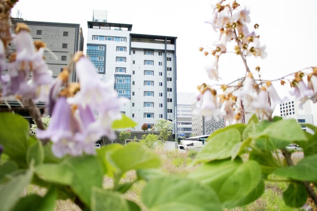 Jade Hotel Ilsan Ni Exterior photo